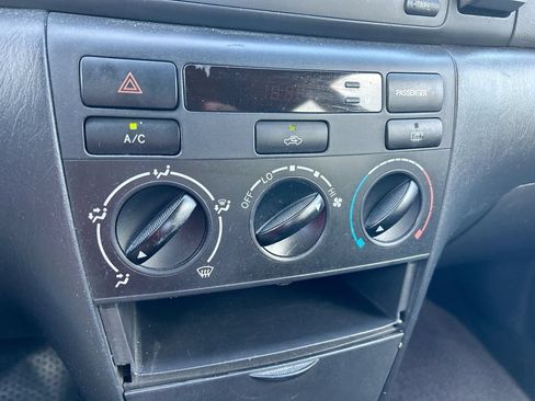 Used 2004 Toyota Corolla S w/ PWR Pkg FWD image 21