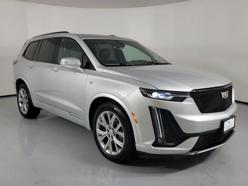 Used 2020 Cadillac XT6 Sport AWD/4WD image 1