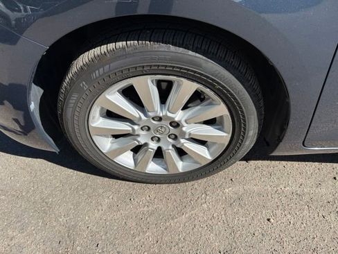 Used 2014 Toyota Sienna XLE AWD/4WD image 11