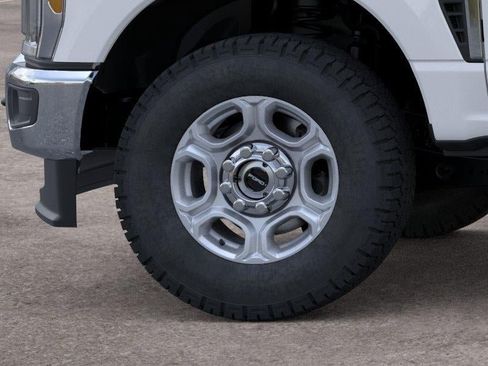New 2026 Ford F350 XLT AWD/4WD image 19