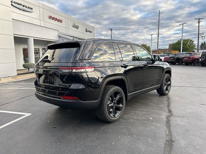 New 2025 Jeep Grand Cherokee Altitude
