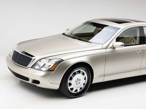 Used 2004 Maybach 57 RWD image 33