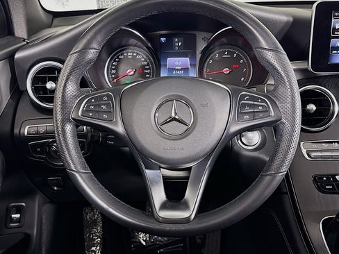 Used 2019 Mercedes-Benz GLC 300 image 17