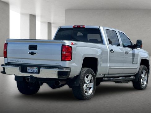 Used 2018 Chevrolet Silverado 2500 LTZ w/ Duramax Plus Package AWD/4WD image 4