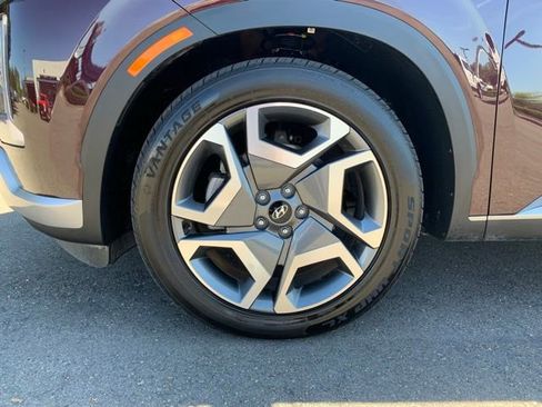 Used 2024 Hyundai Palisade SEL image 11