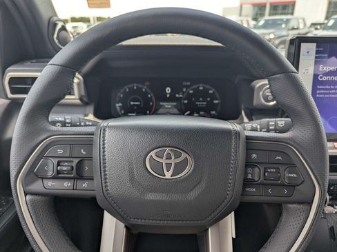 New 2026 Toyota 4Runner Trailhunter AWD/4WD image 27