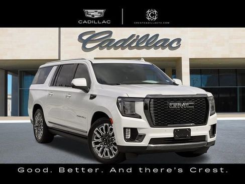 Used 2023 GMC Yukon XL Denali Ultimate AWD/4WD image 1
