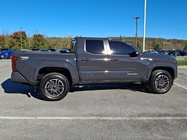 Certified 2024 Toyota Tacoma TRD Sport w/ TRD Sport Upgrade Package AWD/4WD image 7
