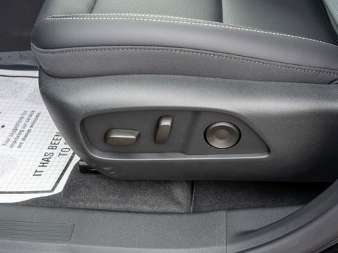 New 2026 GMC Terrain Elevation FWD image 16