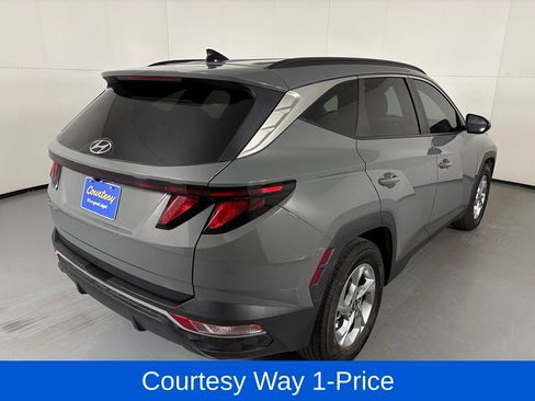 Used 2024 Hyundai Tucson SEL FWD image 11