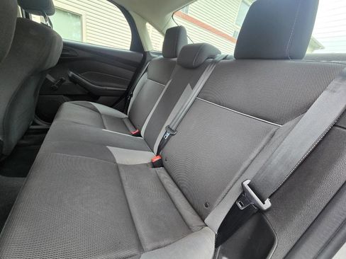 Used 2012 Ford Focus S FWD image 32