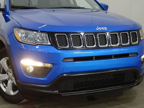 Used 2020 Jeep Compass Latitude image 42