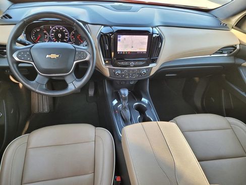 Used 2022 Chevrolet Traverse Premier image 18