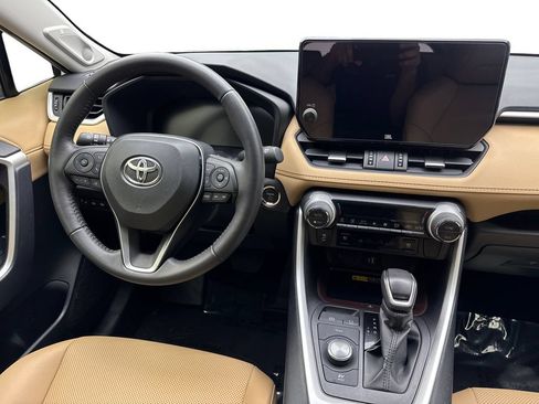 Used 2025 Toyota RAV4 Limited w/ Advanced Technology Package AWD/4WD image 54