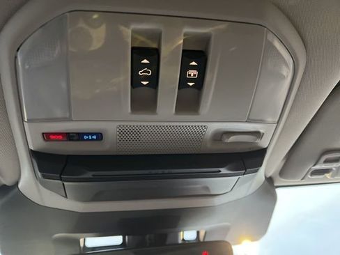 New 2026 Subaru Ascent Limited image 19