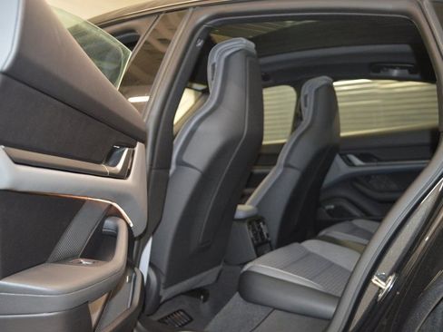 Used 2025 Porsche Taycan AWD/4WD image 36