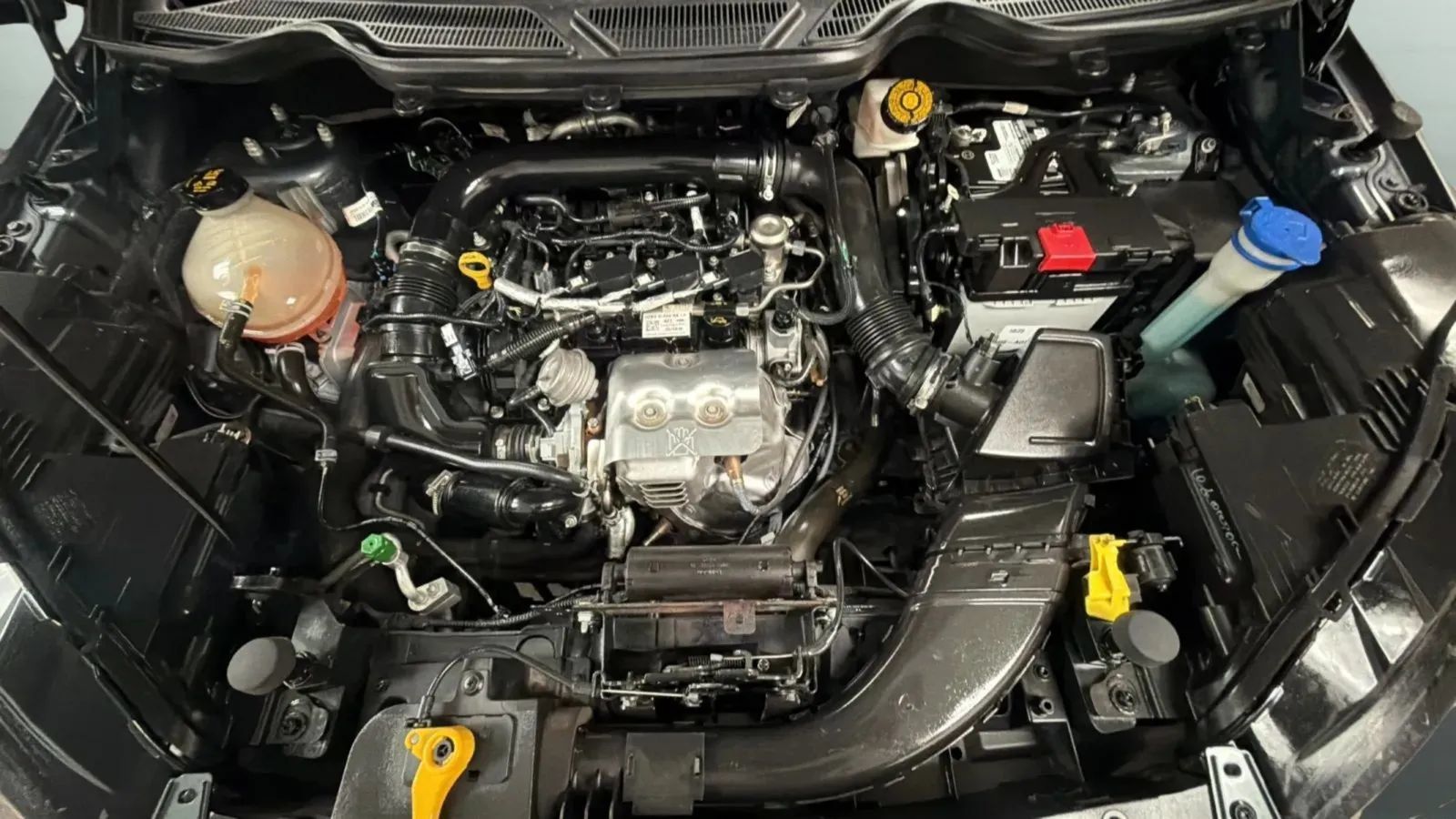 Used 2018 Ford EcoSport SE FWD image 23