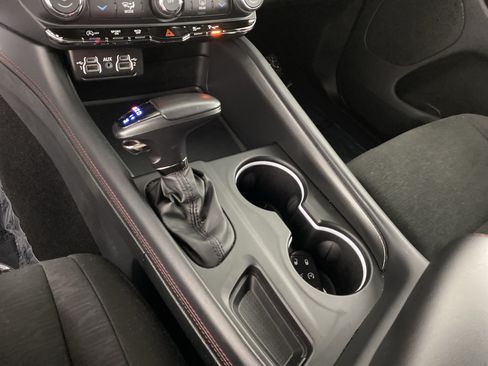 Used 2025 Dodge Durango GT AWD/4WD image 29