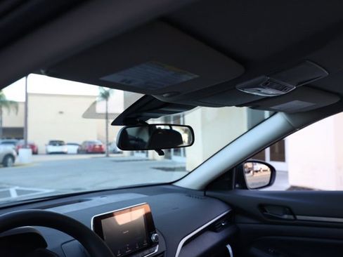 New 2025 Nissan Altima 2.5 S image 13