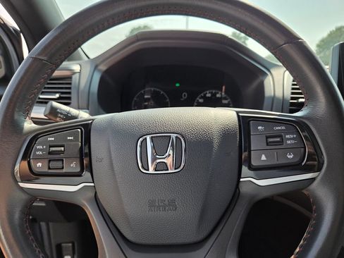Used 2025 Honda Odyssey Sport-L image 26