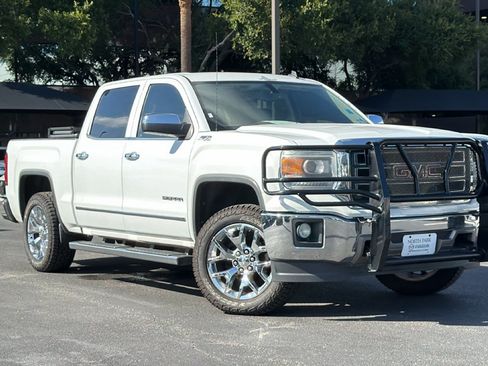 Used 2014 GMC Sierra 1500 SLT w/ SLT Crew Cab Value Package AWD/4WD image 2