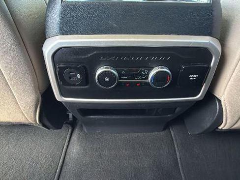 Used 2023 Ford Expedition Max Limited image 25