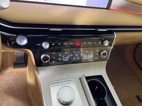 New 2027 Genesis G80 2.5T Advanced AWD/4WD image 9