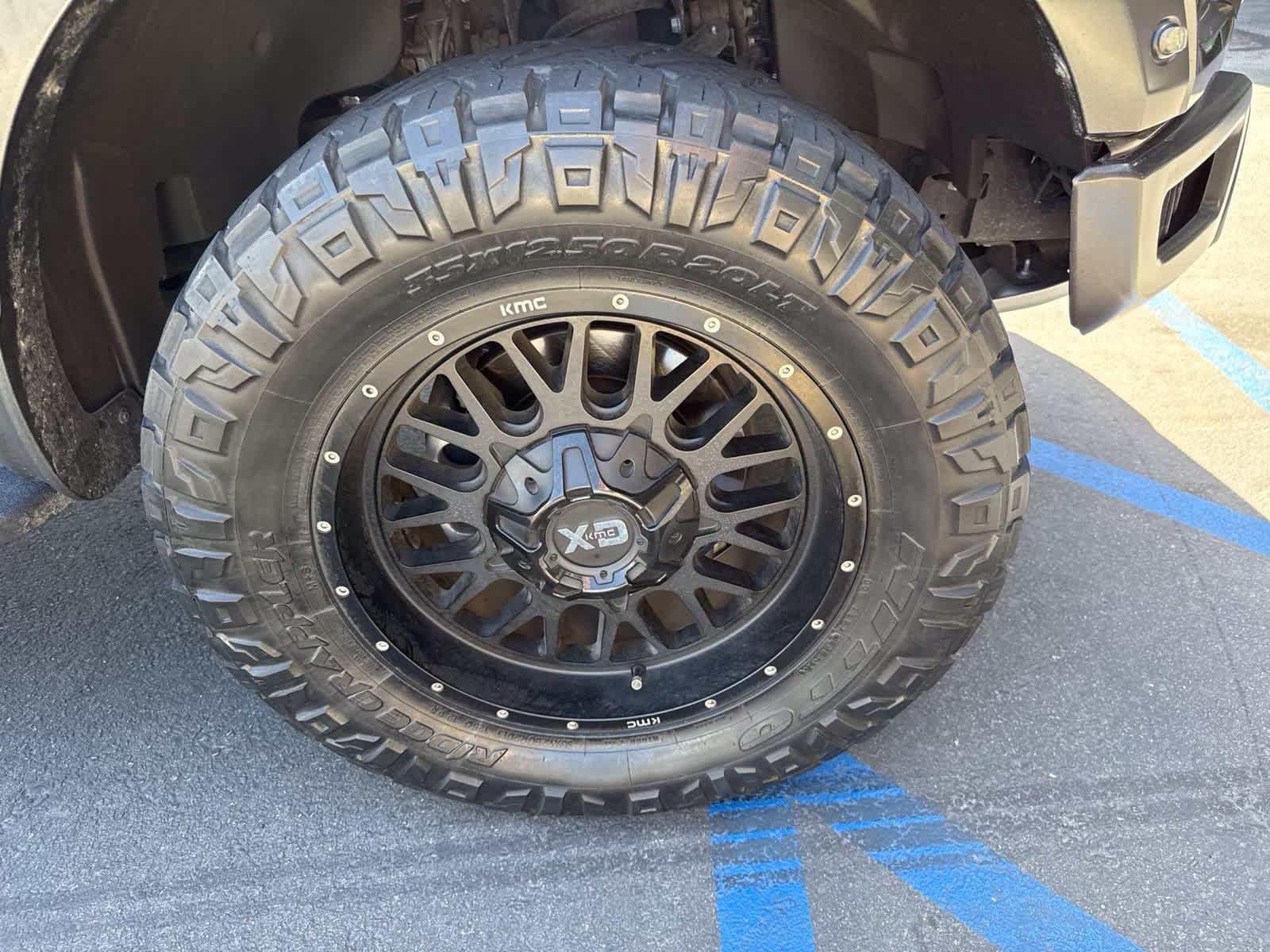 Used 2020 Ford F150 Raptor w/ Equipment Group 802A Luxury AWD/4WD image 23