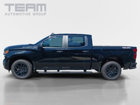 New 2025 Chevrolet Silverado 1500 Custom image 4