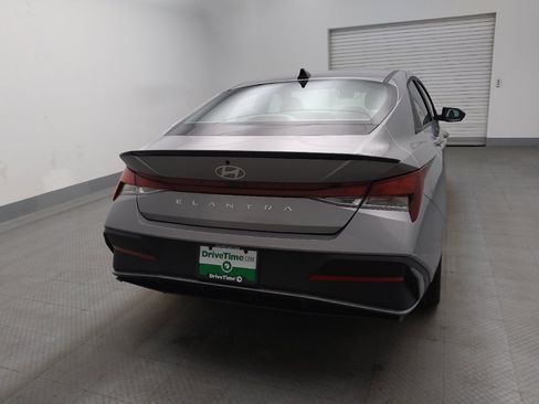Used 2025 Hyundai Elantra Sport w/ Cargo Package FWD image 7
