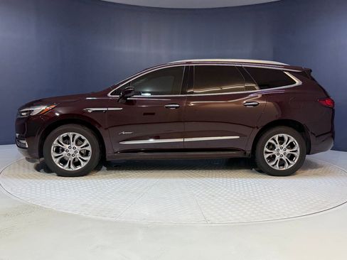 Used 2021 Buick Enclave Avenir w/ Avenir Technology Package image 2