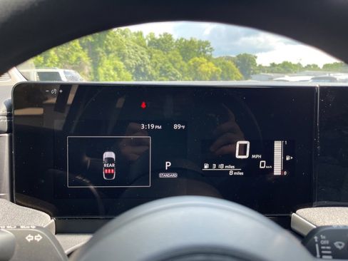 New 2025 Nissan Kicks SV w/ SV Premium Package image 7