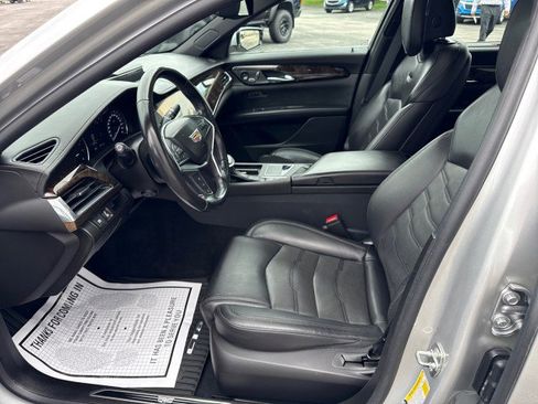 Used 2018 Cadillac CT6 Luxury AWD/4WD image 16