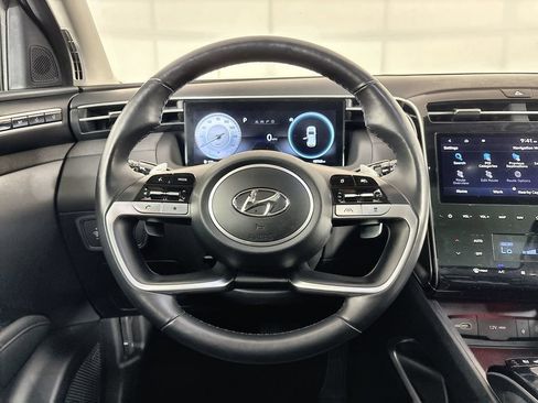 Used 2023 Hyundai Tucson Limited AWD/4WD image 11