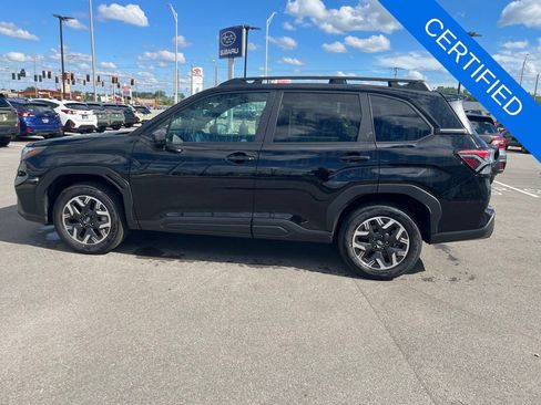 Used 2026 Subaru Forester Premium AWD/4WD image 7