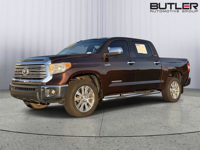Used 2016 Toyota Tundra Limited w/ Limited Premium Package