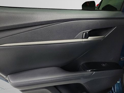 Used 2025 Toyota Camry XSE image 10