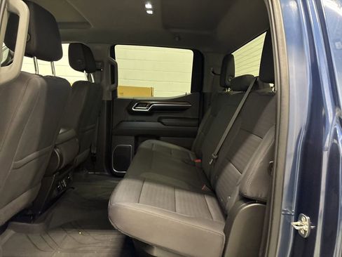 Used 2022 Chevrolet Silverado 1500 LT image 33