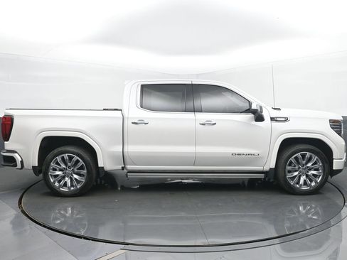 Used 2022 GMC Sierra 1500 Denali w/ Denali Reserve Package image 6
