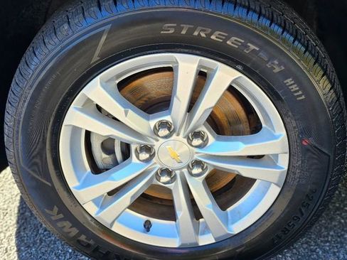 Used 2017 Chevrolet Equinox LS image 10