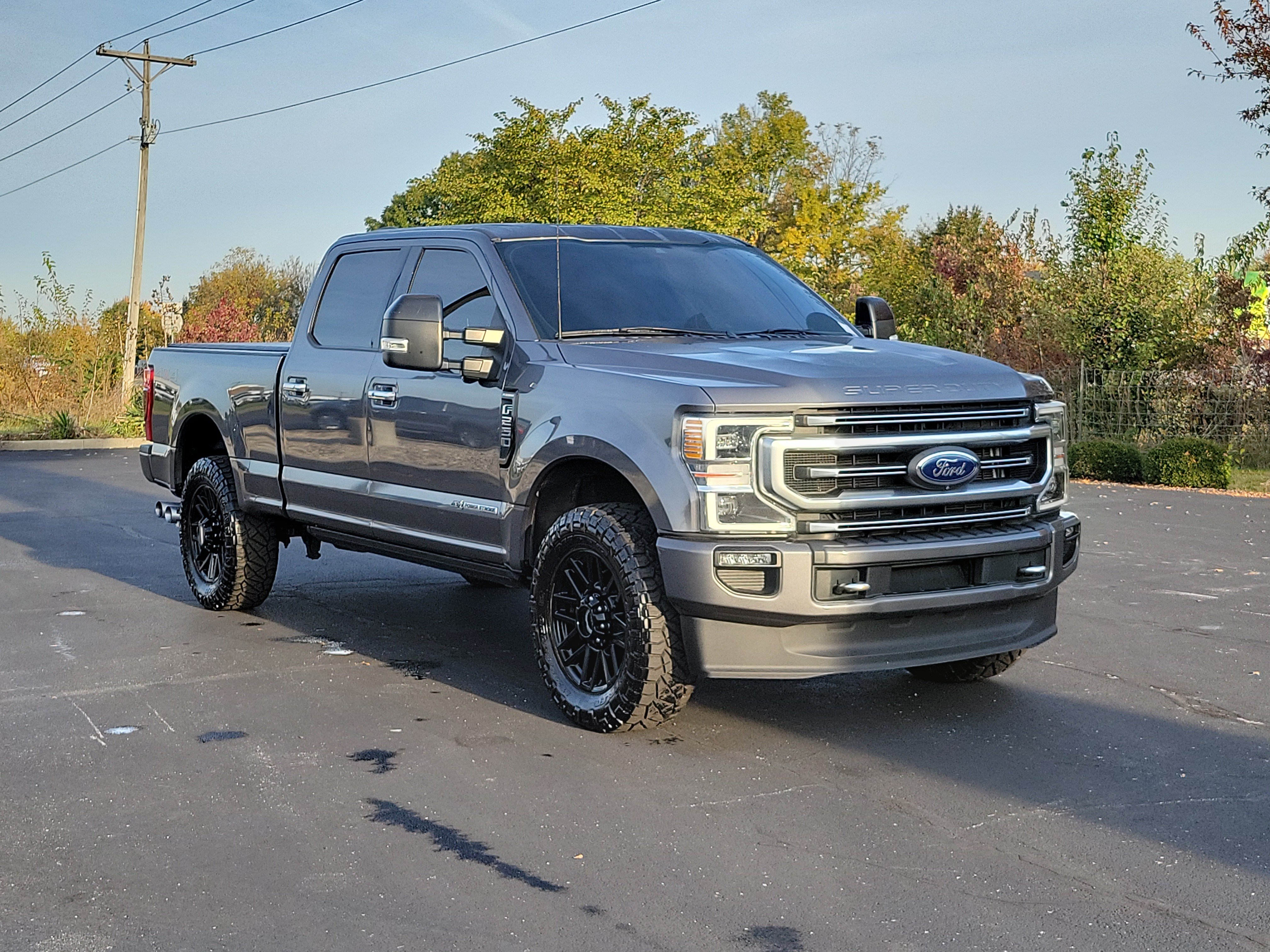 Used 2022 Ford F250 Platinum AWD/4WD image 5