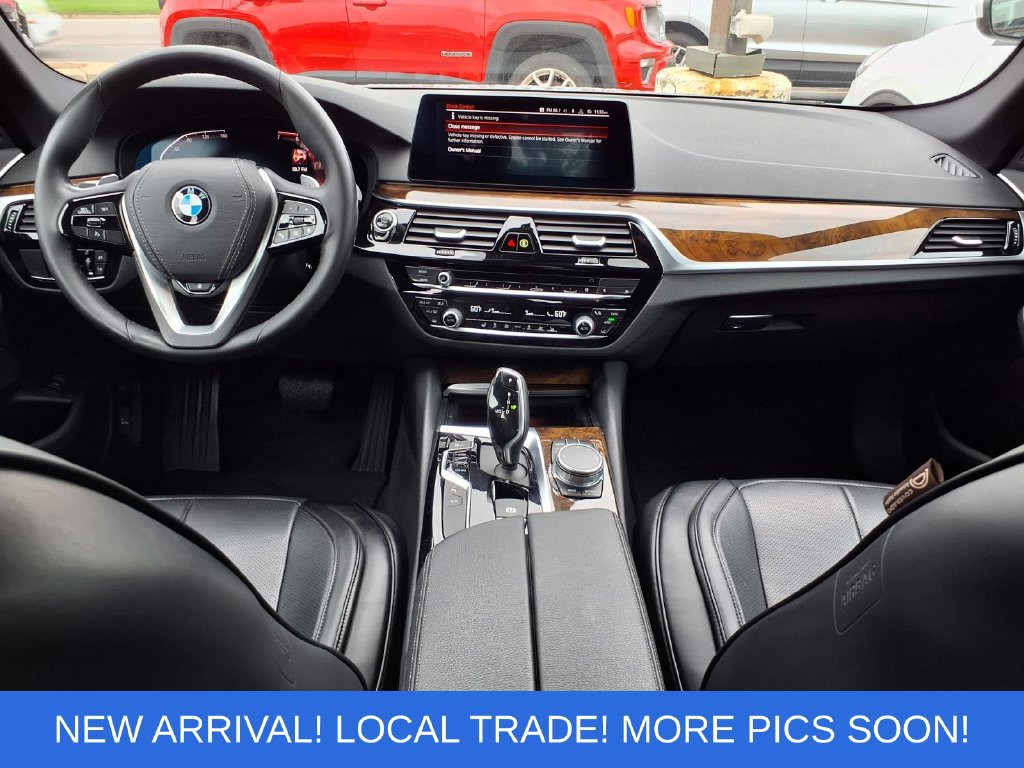 Used 2020 BMW 530i xDrive AWD/4WD image 11