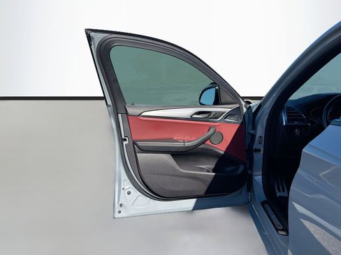 Used 2022 BMW X4 xDrive30i w/ M Sport Package 2 image 22