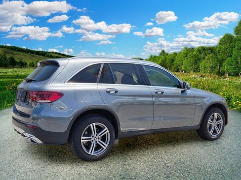 Used 2021 Mercedes-Benz GLC 300 4MATIC image 6
