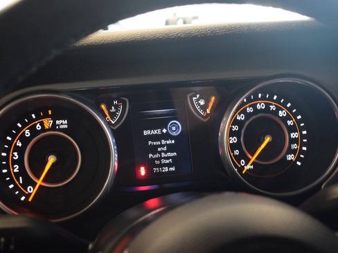 Used 2018 Jeep Wrangler Unlimited Sport S AWD/4WD image 55