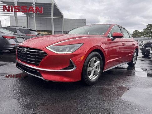 Used 2022 Hyundai Sonata SE image 1