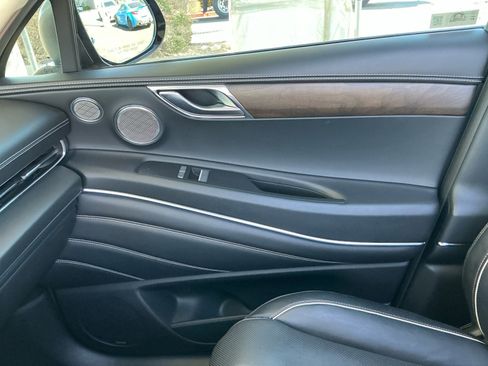 Used 2023 Genesis GV80 3.5T Prestige w/ Prestige Matte Package image 16