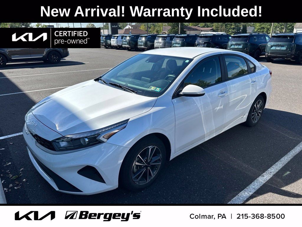 Certified 2023 Kia Forte LXS FWD image 1