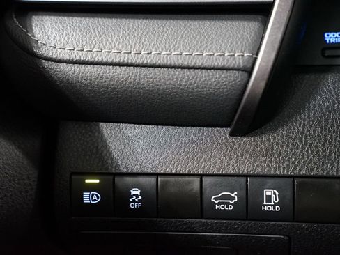 Used 2023 Toyota Camry SE FWD image 23