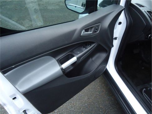Used 2014 Ford Transit Connect XLT image 10